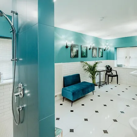 Bed & Breakfast Dom Ogrodnika Boutique 4*