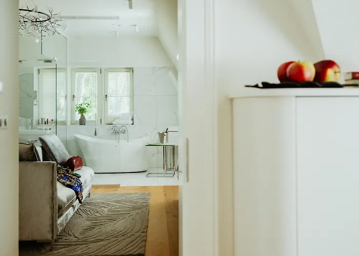 Dom Ogrodnika Boutique 住宿加早餐酒店 4*