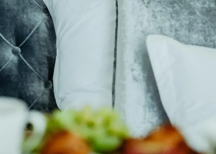 Dom Ogrodnika Boutique 亚罗钦