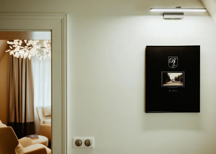 Dom Ogrodnika Boutique 4* 亚罗钦